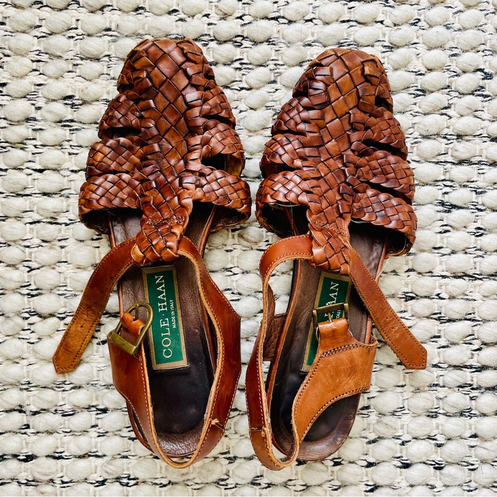 VINTAGE FISHERMAN COLE HAAN Woven Brown Sandals, Sz 6.5B